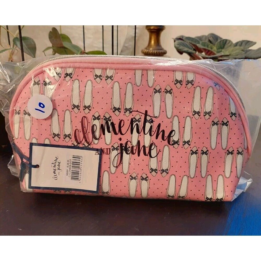 NEW! Clementine & Jane  Cosmetics Bag With Shoe Design Pink, White, Tan, Blk $28 - Picture 3 of 9